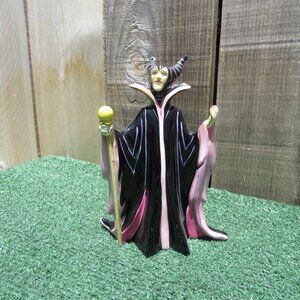 Vintage Disney's Villains Sleeping Beauty Evil Queen Maleficent Figure Japan